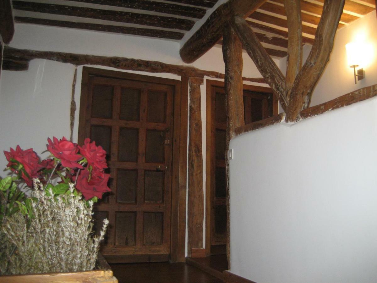 Casa Rural Margarita'S Sotillo de la Ribera Екстериор снимка